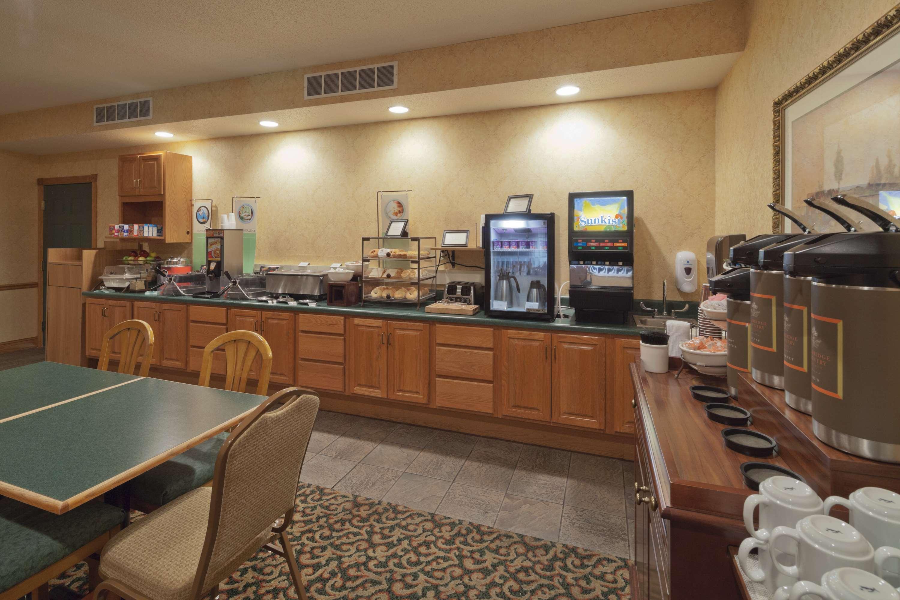 Country Inn & Suites By Radisson, เปรี ดู เชียง ภายนอก รูปภาพ