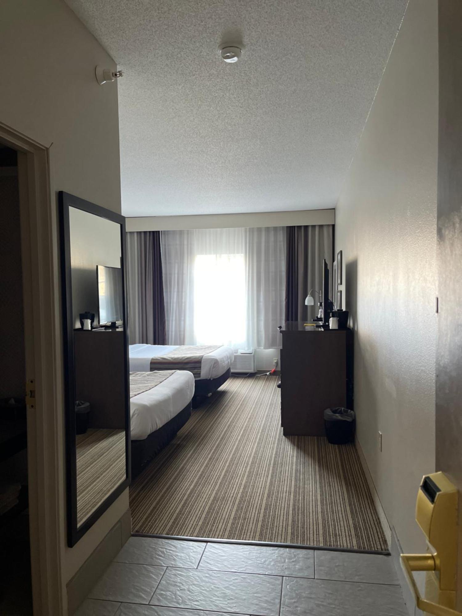 Country Inn & Suites By Radisson, เปรี ดู เชียง ภายนอก รูปภาพ